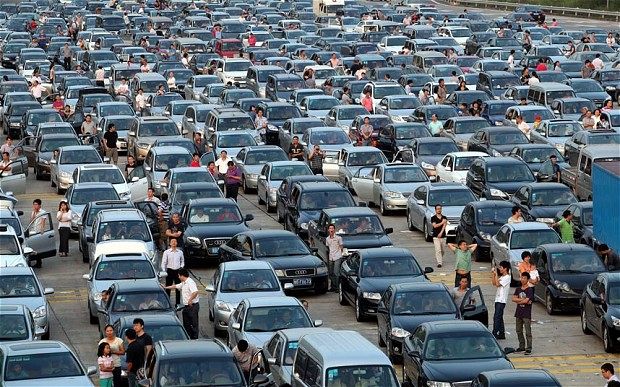 The World’s Worst Traffic Jam lasting 12 days over 100 km!