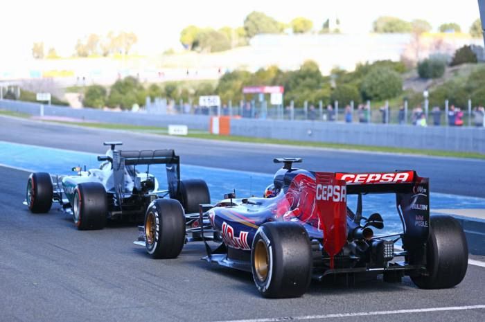 Engine boss thinks Mercedes' rivals can catch up!