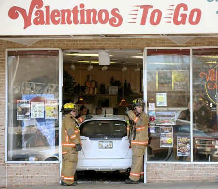 Top 10 Funniest Car Crashes!