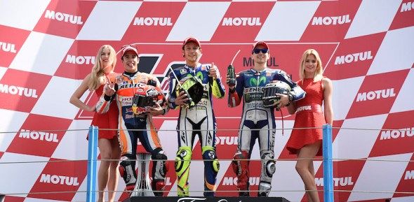 Rossi strikes again!The old man still got it! 