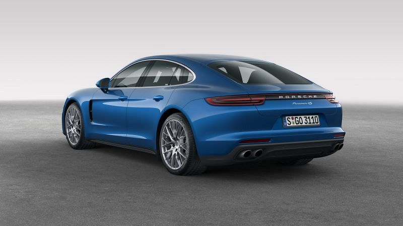 The Porsche Panamera – A Completely New Development!